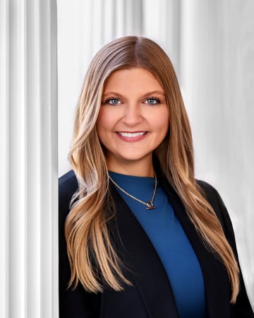 Photo of Sara M. Voss