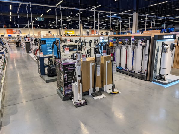 Retrouvez les grandes marques d'aspirateurs Dyson, Samsung, Miele et Rowenta dans votre magasin Boulanger Persan Chambly !