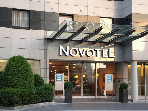 NOVOTEL DAY PASS & ROOMS - 60 SECONDS