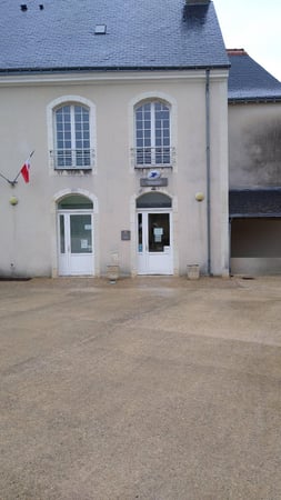 Photo du point La Poste Agence Communale MARCILLY SUR MAULNE Mairie