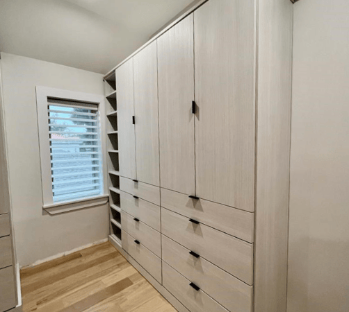 California Closets Hempstead Long Island NY walk in closet design custom closets closet designers designer closets closet shoe storage built-in closets closet systems closet drawer organization closet shelf o