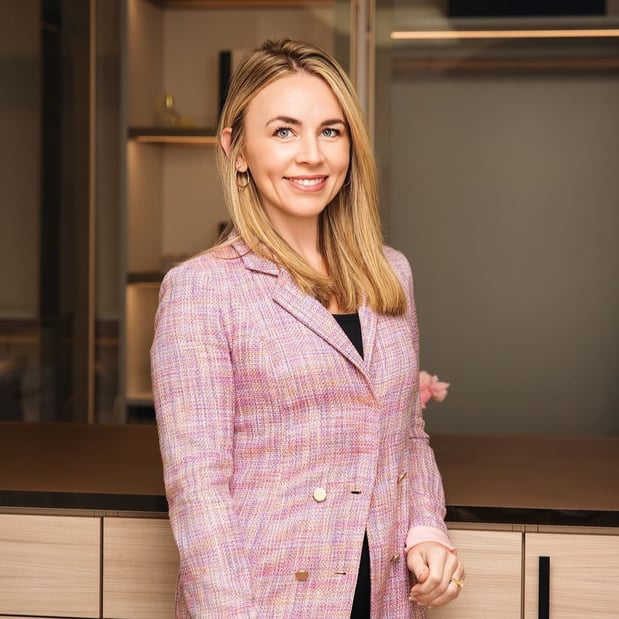 Amanda Bure California Closets Tampa Bay Design Consultant