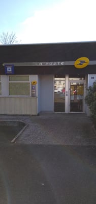 La Poste La Membrolle Sur Choisille 37390 La Poste