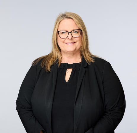 Photo of Linda Becker