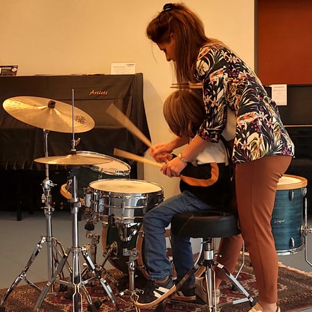Schlagzeugunterricht bei ArtsCademia in Bern und Ostermundigen
