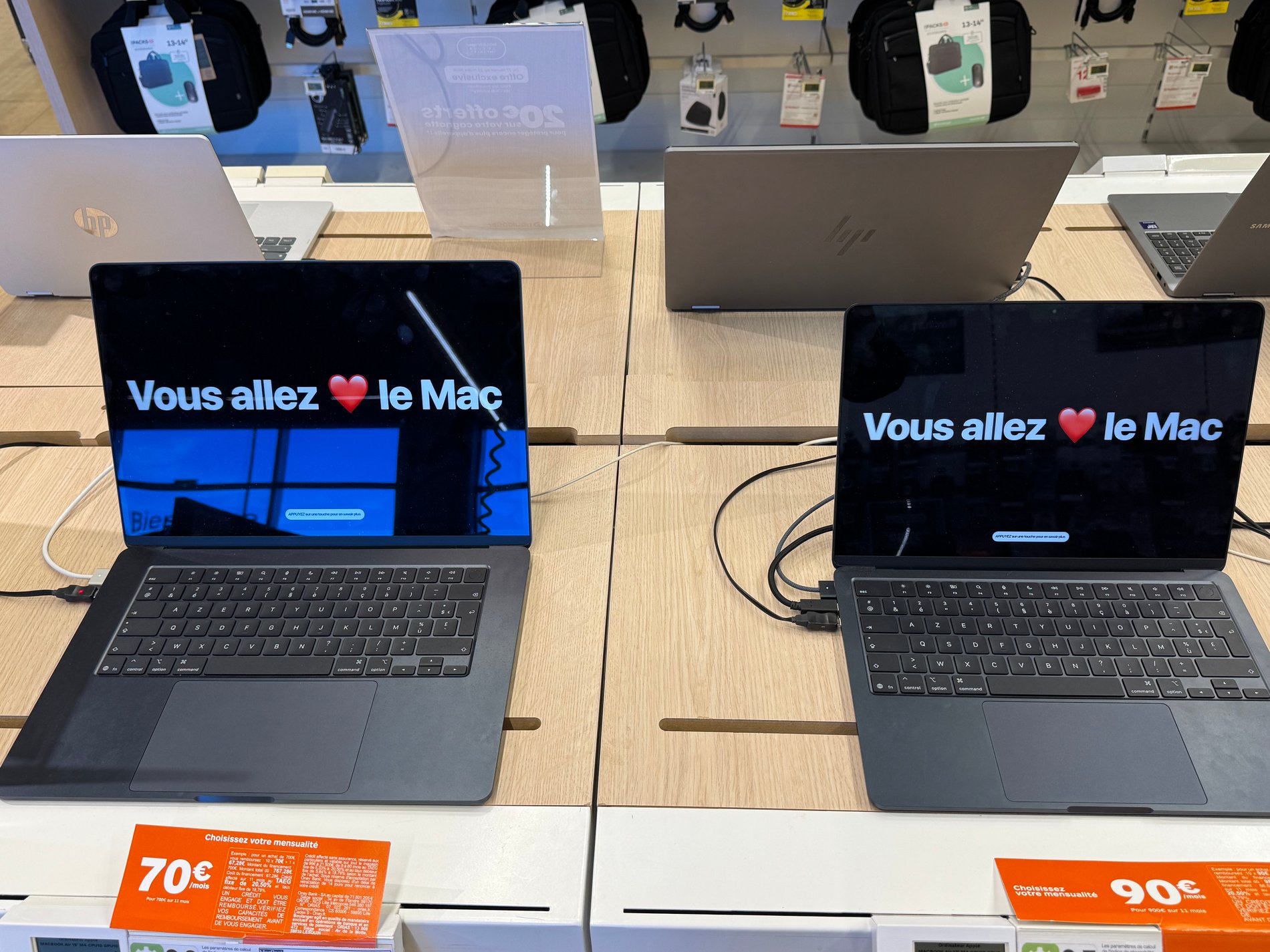 MacBook Pro Air M4 et MacBook M5 à Boulanger Bordeaux Lac