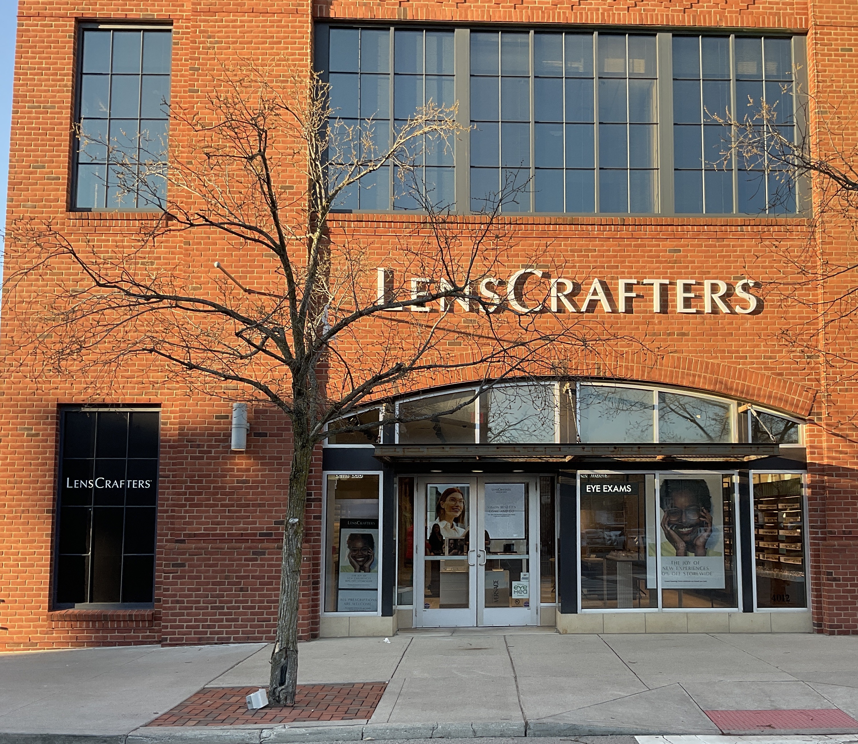 LensCrafters in Columbus, OH | 4012 Easton Station | Eyewear & Eye Exams