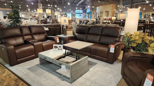 Cedar Rapids Slumberland Furniture sofa set