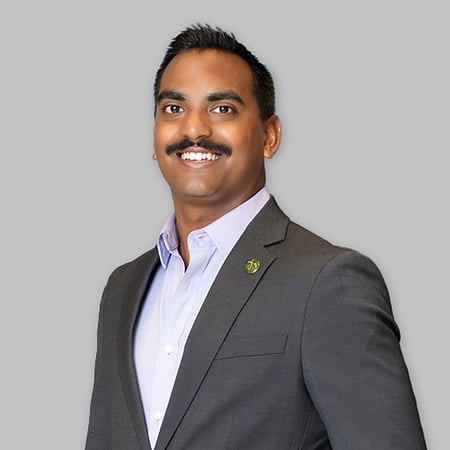 Peter Rios Advisor Headshot image