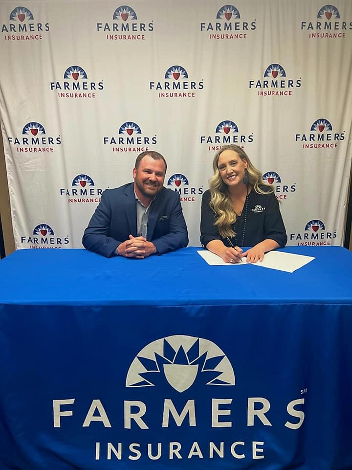 Samantha Davis Farmers Insurance Agent in Yukon, OK
