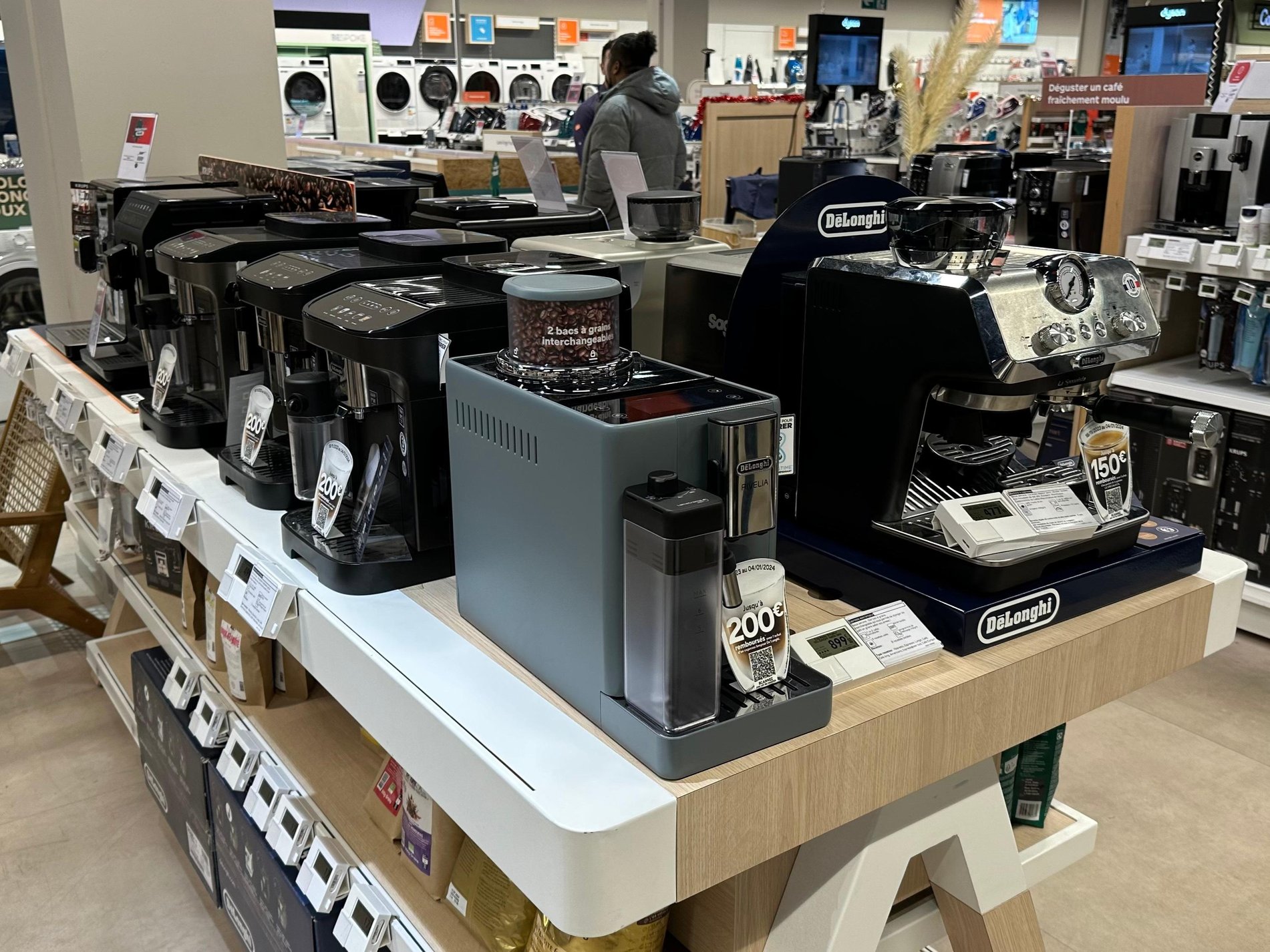 Broyeur Delonghi  Boulanger Vélizy 2