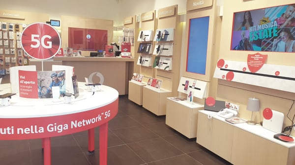 Vodafone Store | Corso Mazzini