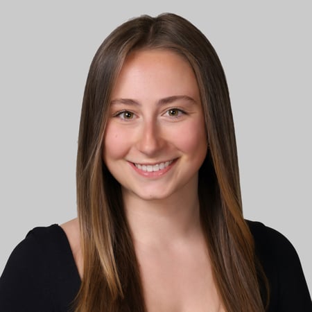 Mae O'Neill Advisor Headshot image