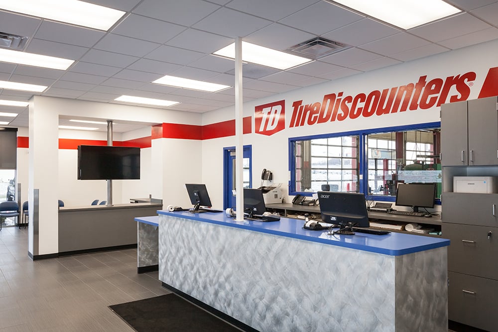 Tire Discounters Middletown tires, alignment, brakes, autoglass in