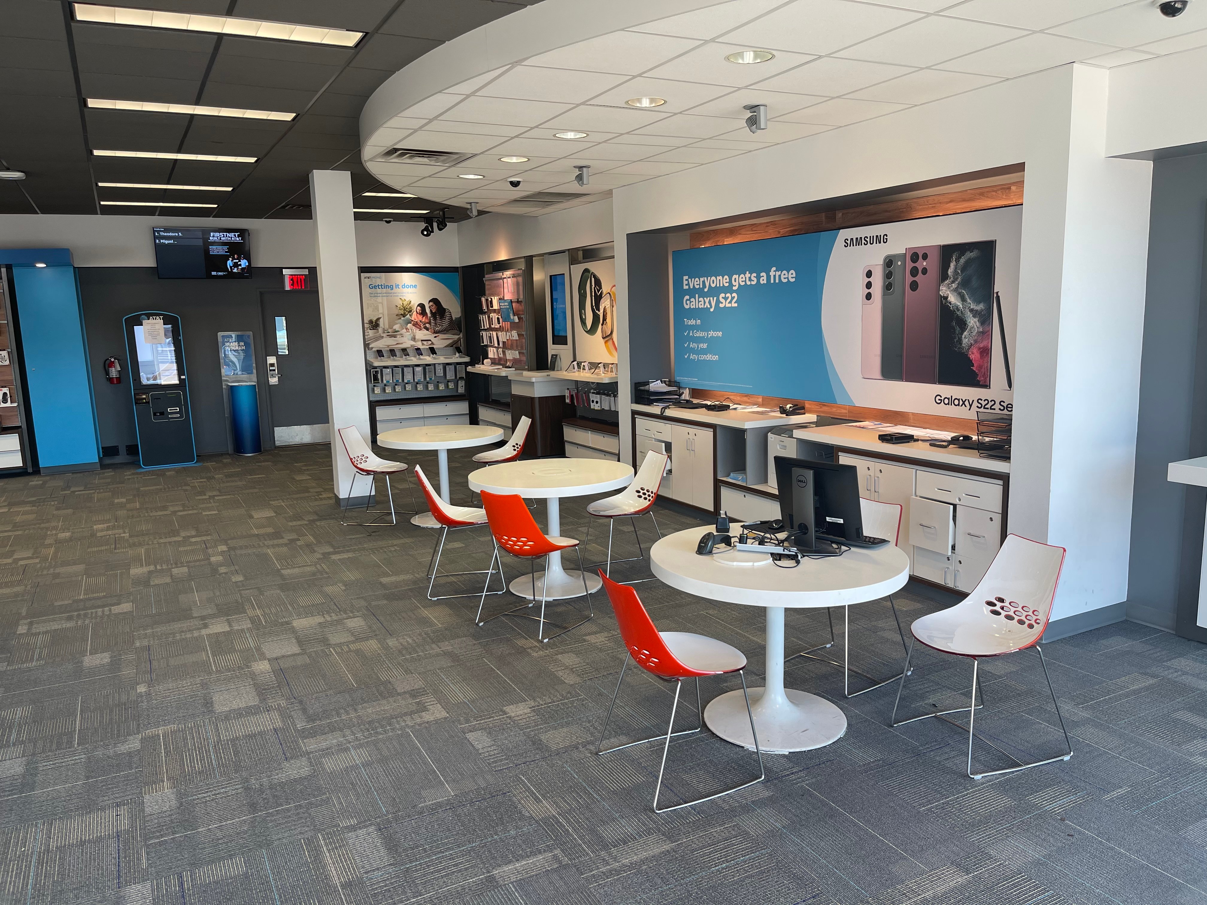 AT&T Wichita Falls Cell Phones, Wireless Plans & Accessories 3201