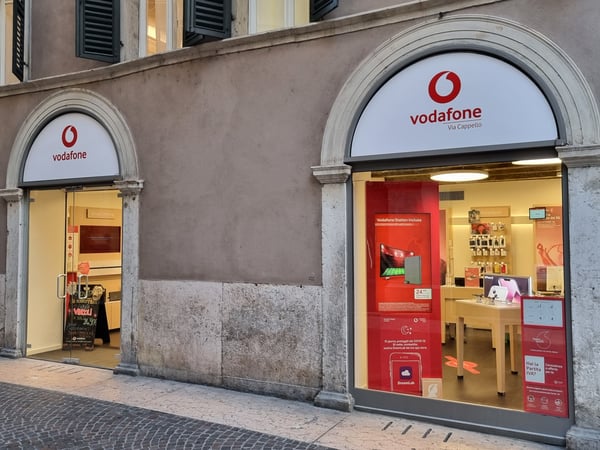Vodafone Store | Via Cappello Verona