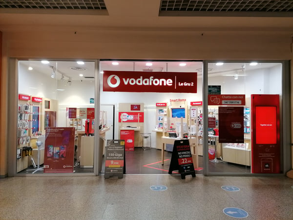 Vodafone Store | Le Gru 2