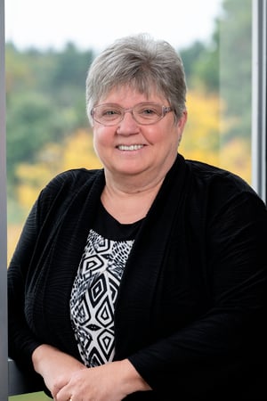 Photo of Gina Logsdon