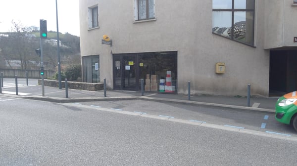 Photo du point La Poste Agence Communale LE MONASTERE Mairie