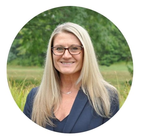 Photo of Jennifer DeNapoli