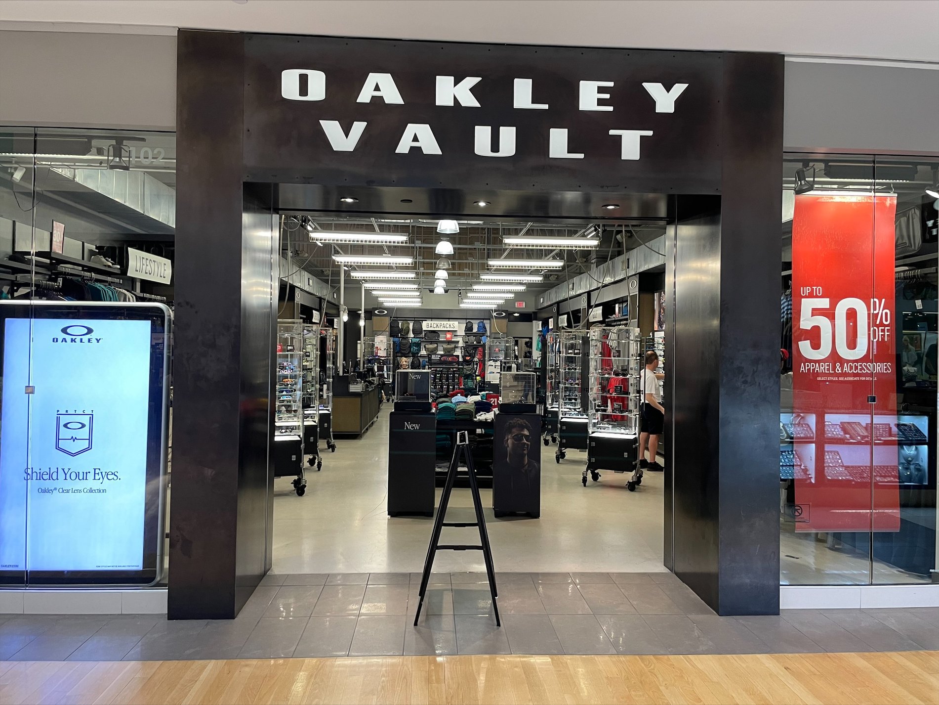 Oakley Vault, 1645 Parkway Sevierville, TN  Men's and Women's Sunglasses,  Goggles, & Apparel