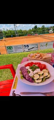 Insalatona Tennis Morbio Frankies