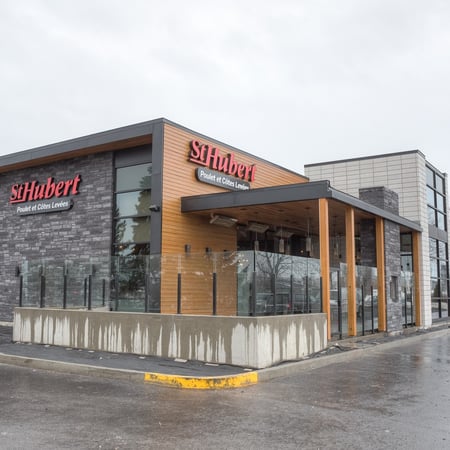 Restaurant et bar St-Hubert - Saint-Joseph (Drummondville)