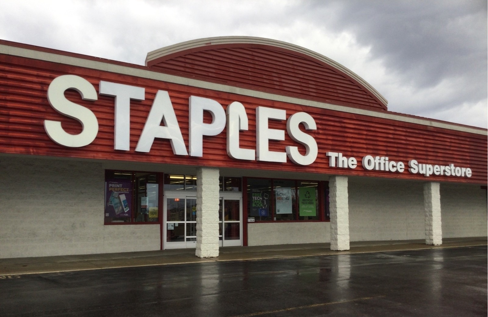 Staples Print and Marketing Services 1811 N. Dixie Ste.111