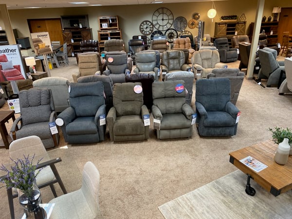 Slumberland Furniture Store in Mitchell,  SD - Recliners