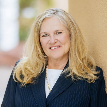 Photo of Lisa Obeji