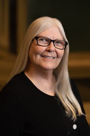 Photo of Linzie Long