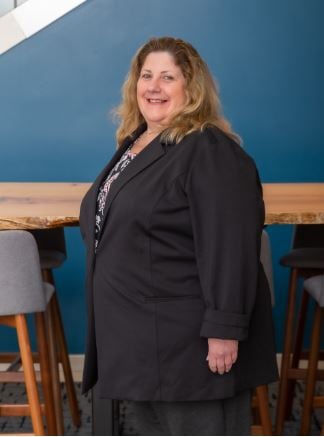 Photo of Pamela Mahoney