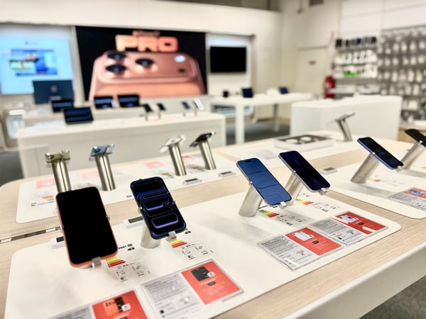 Iphone 17  dans votre magasin Boulanger sarcelles