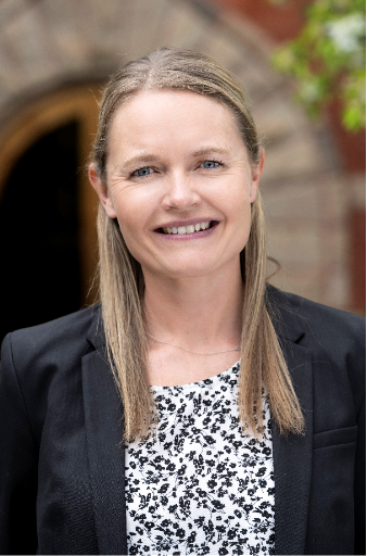 Photo of Lorraine Bonner