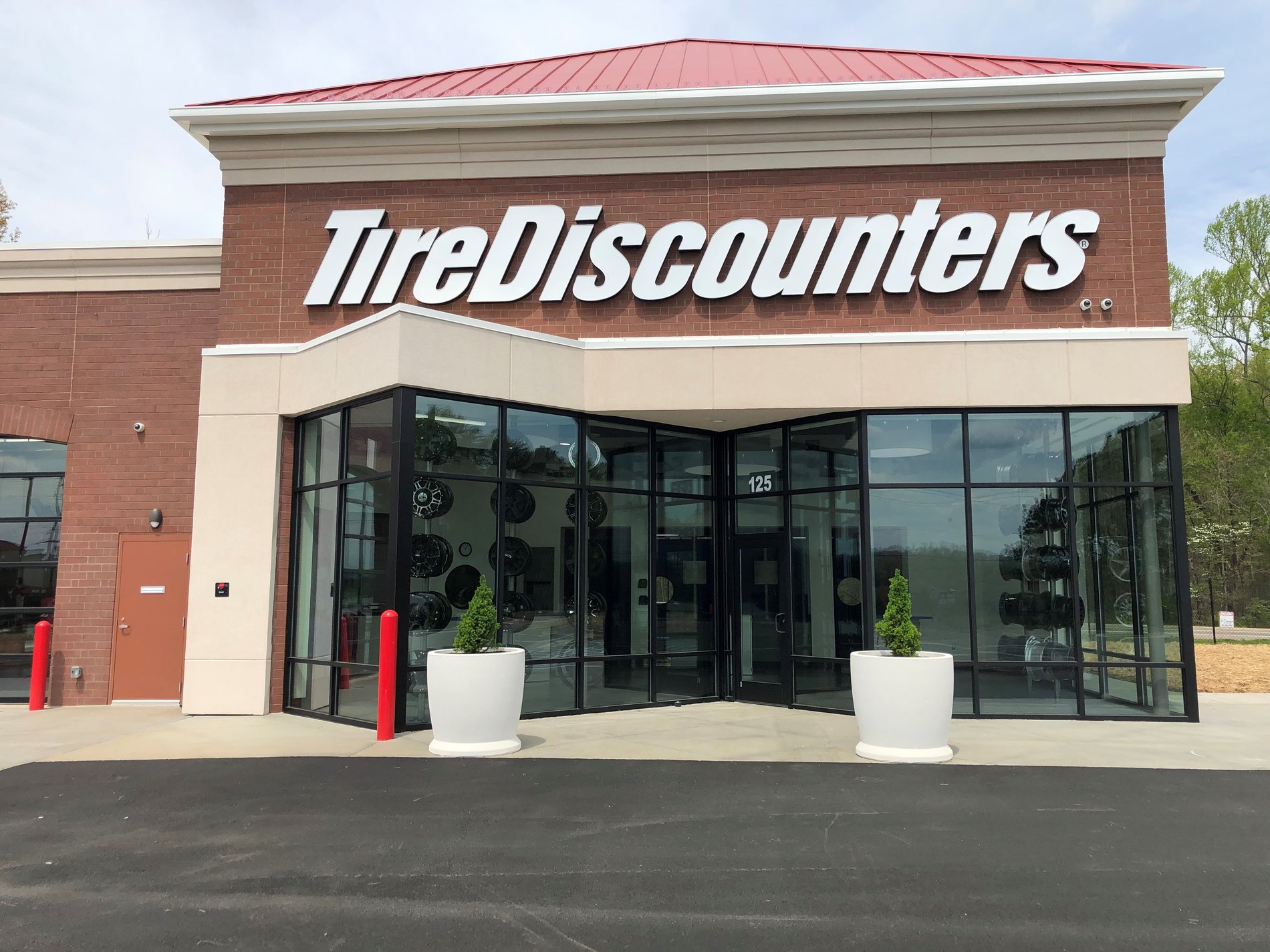 Tire Discounters Chapman Hwy | tires, alignment, brakes, autoglass in ...