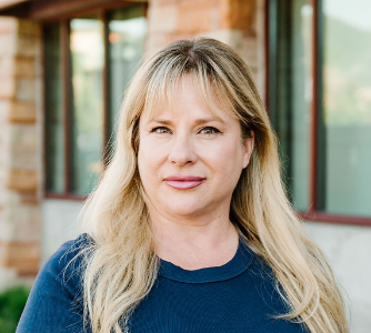 Photo of Melanie Hanna