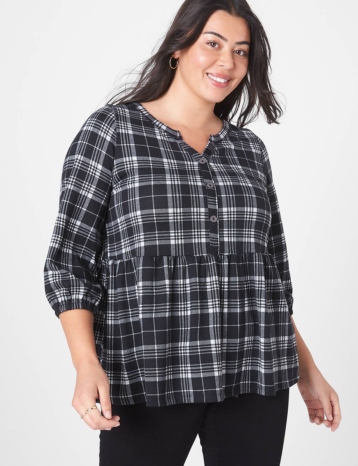 Plus Size Clothing Store at Outlets of Des Moines in Altoona | Lane Bryant