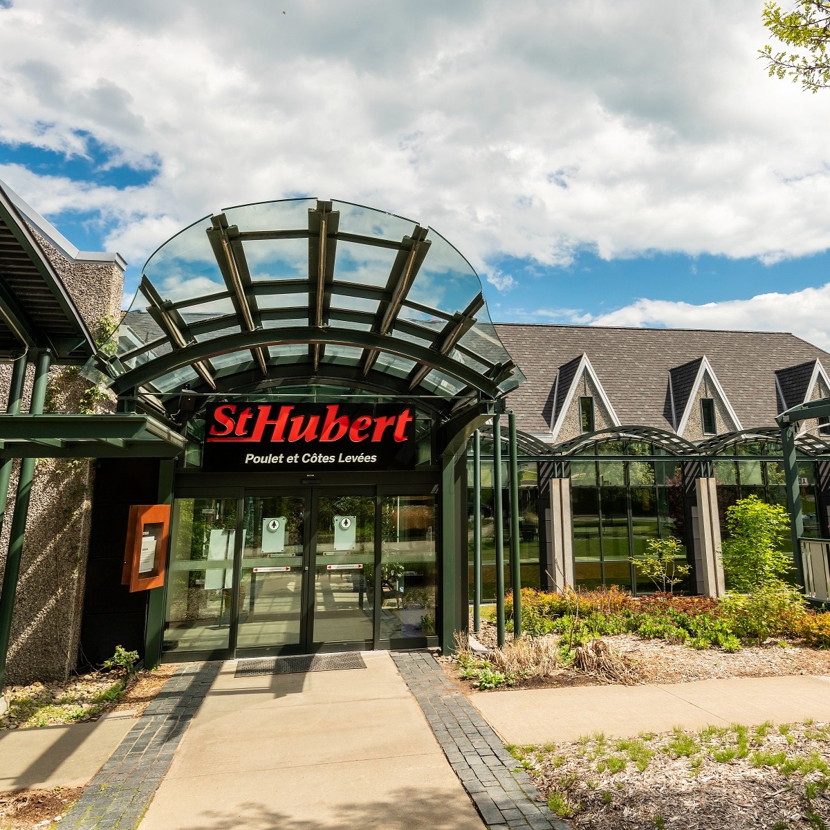 St-Hubert Restaurant and Bar - Casino Charlevoix (La Malbaie)