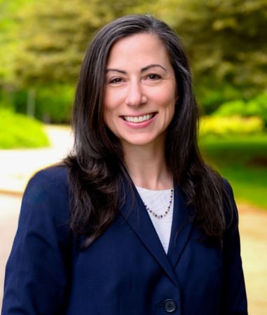 Photo of Julie Winston