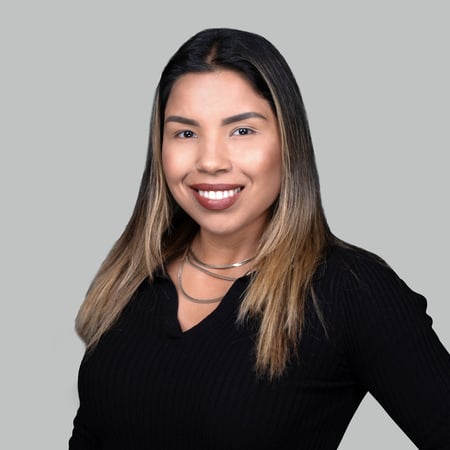 Sarah Salgado Advisor Headshot image