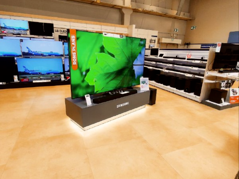 Télévision Samsung chez Boulanger Vitrolles proche de Salon, Velaux, Marignane et Rognac