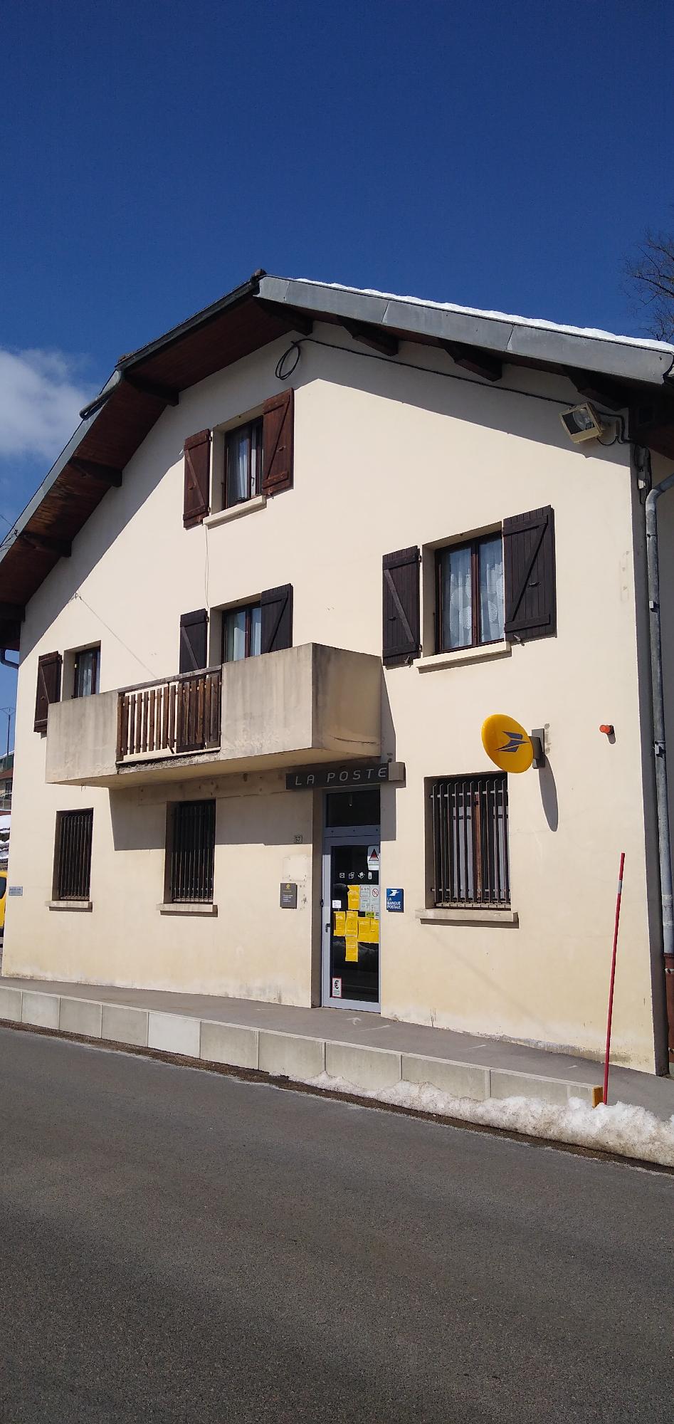 La Poste FONCINE LE HAUT (39460) La Poste