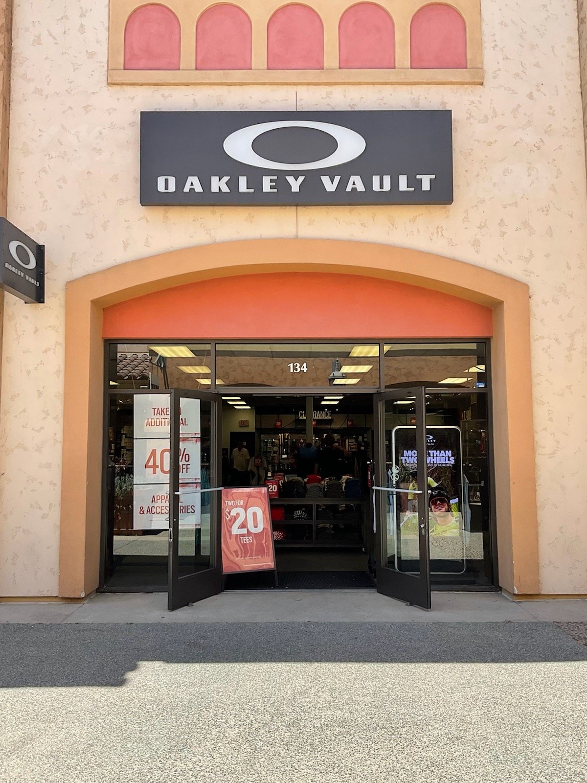 Oakley Vault, 5050 Factory Shops Blvd Castle Rock, CO