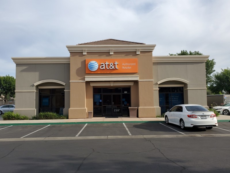 AT&T Store Cypress Avenue Visalia, CA Mobile Phones, Prepaid