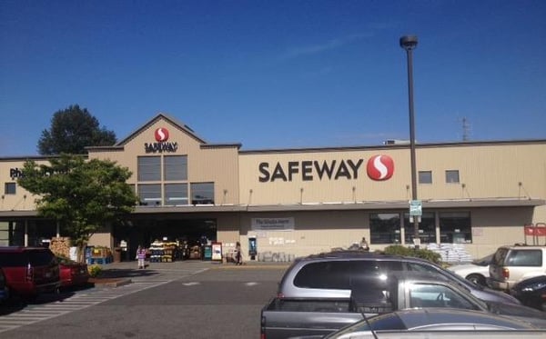 Safeway Store Front Picture at 1258 State St in Marysville WA