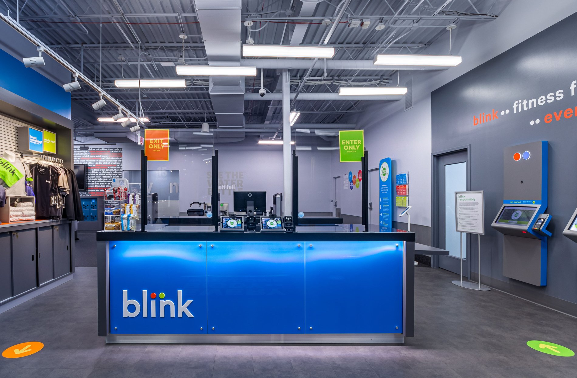 all-blink-fitness-gyms-in-il-cardio-equipment-strength-equipment
