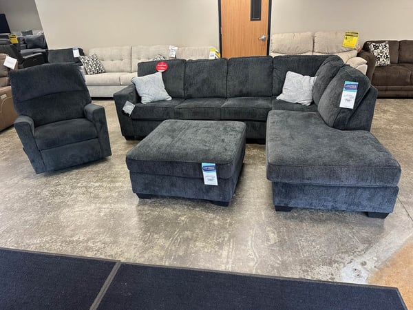 Little Canada Slumberland Furniture Clearance Outlet sofa set