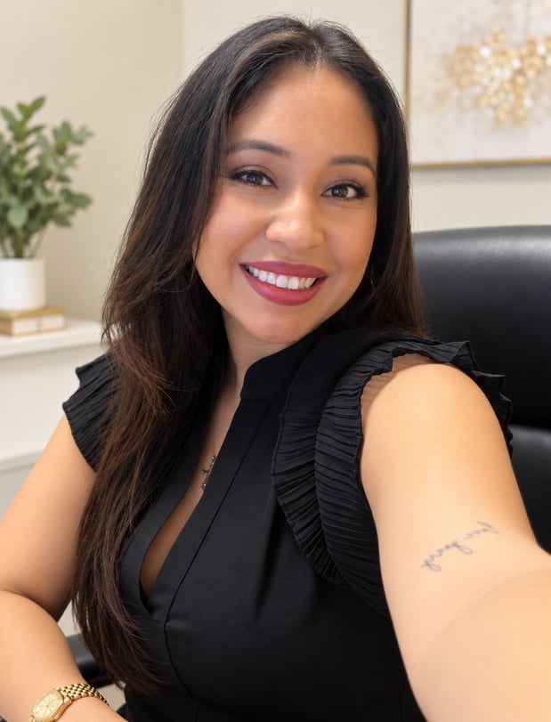 Deymi Jones, Office Manager