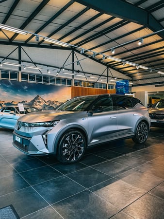 Scenic E-Tech electric