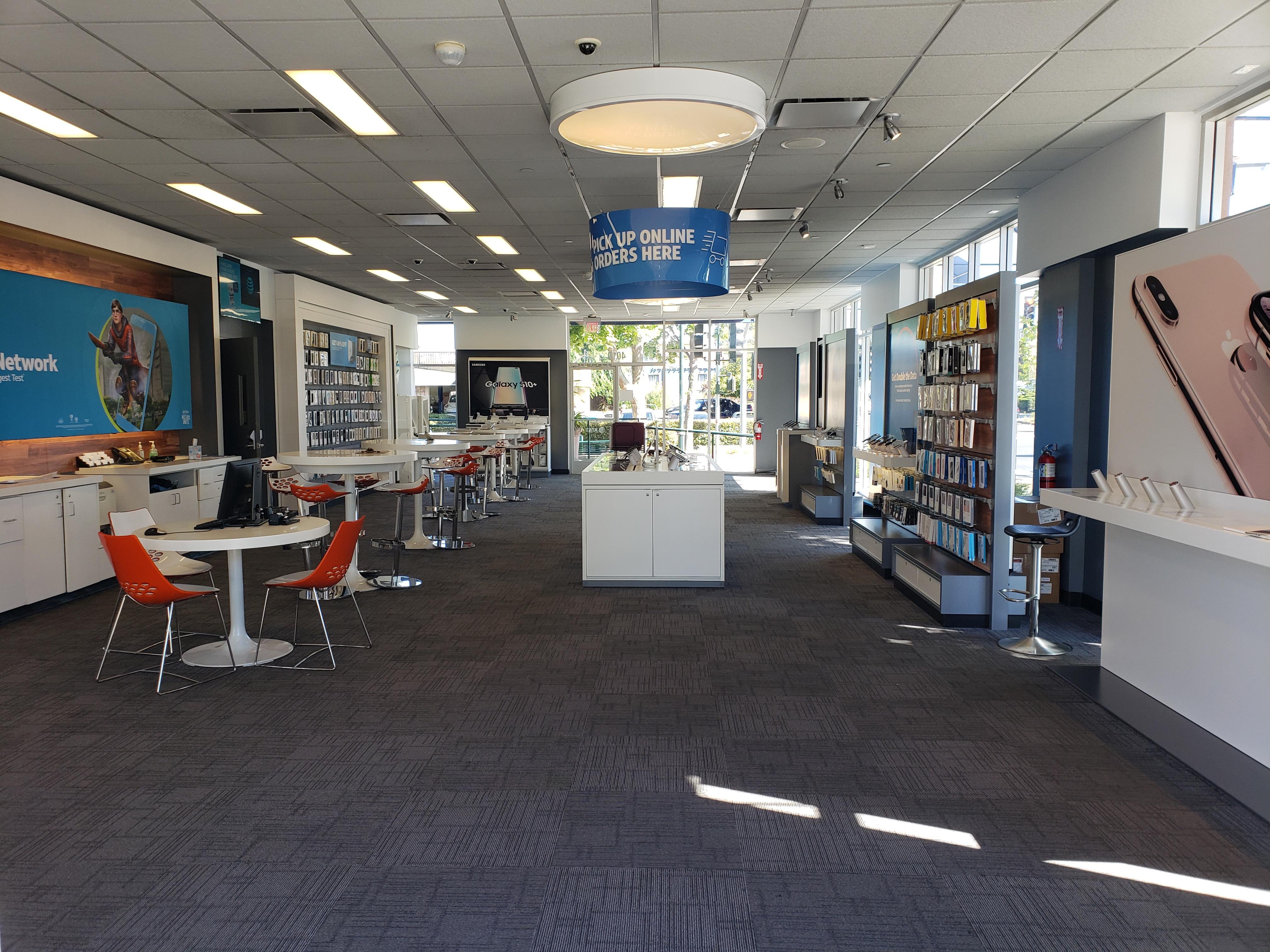 AT&T El Cerrito Plaza Cell Phones, Wireless Plans & Accessories